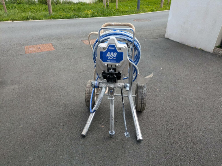Lire la suite à propos de l’article Boostez votre efficacité en peinture avec la Graco Magnum A80 ProPlus