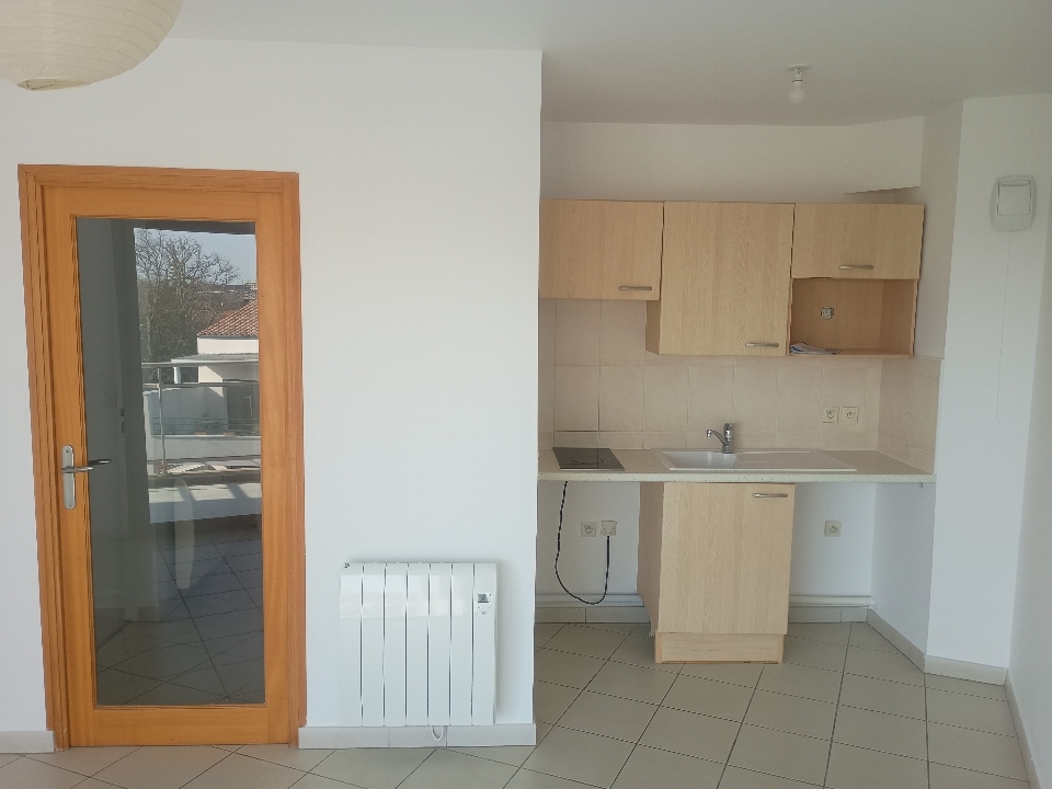 Peinture appartement à La Rochelle : finition velours et lumière rasante